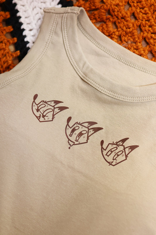 What The Land Tank top 背心+ Love Messenger Necklace 項鍊: